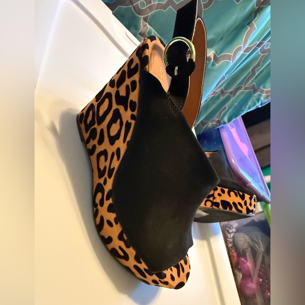 Leopard Print Wedge Sandals with Black Suede Straps - Picture 2 of 6